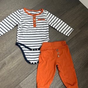 Matching set for baby- striped